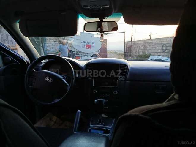 Kia Sorento-12