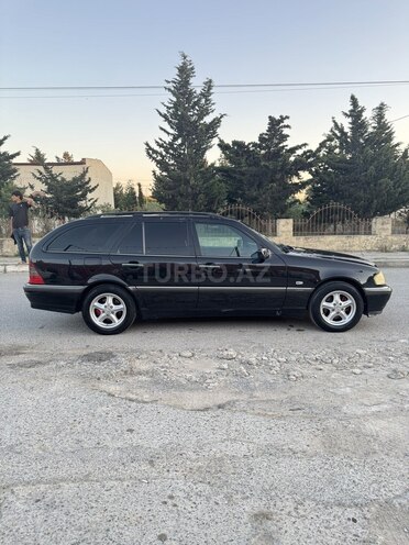 Mercedes C 180-4