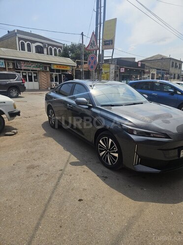 Changan Qiyuan A05-5