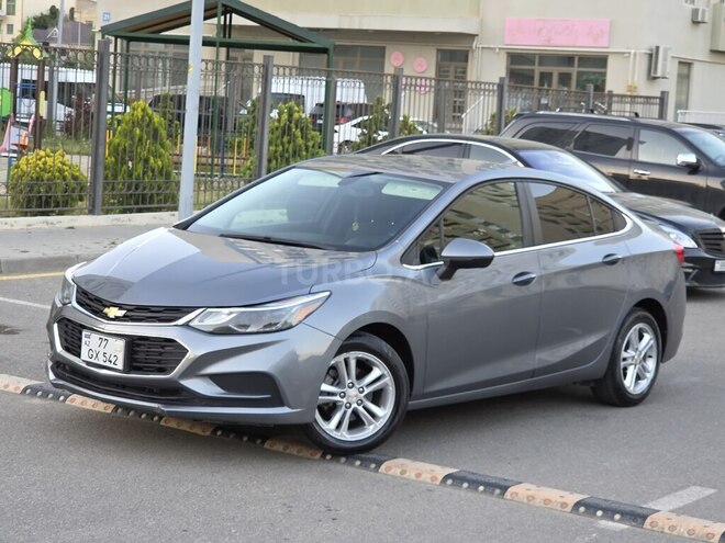 Chevrolet Cruze-9