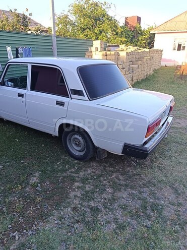 LADA (VAZ) 2107-5