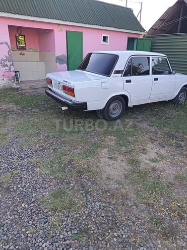 LADA (VAZ) 2107-4