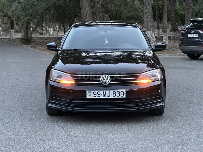 Volkswagen Jetta-2