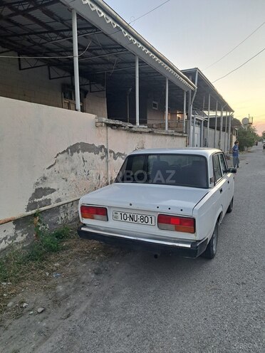 LADA (VAZ) 2107-5