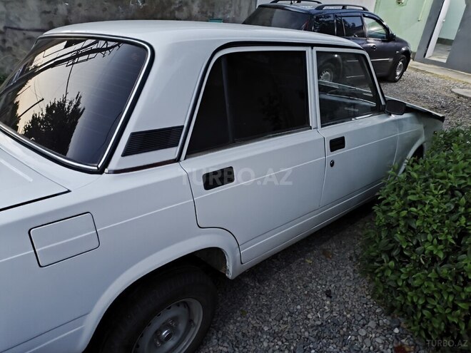 LADA (VAZ) 2107-6