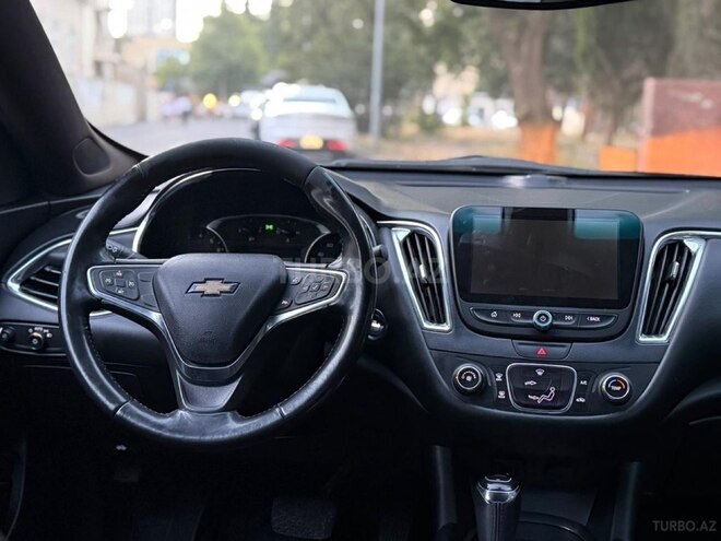 Chevrolet Malibu-2