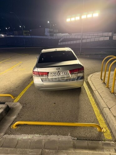 Hyundai Sonata-4
