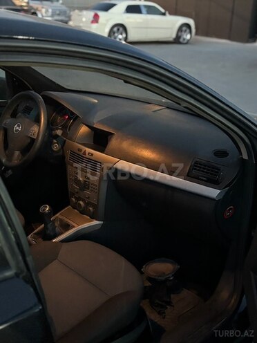 Opel Astra-7