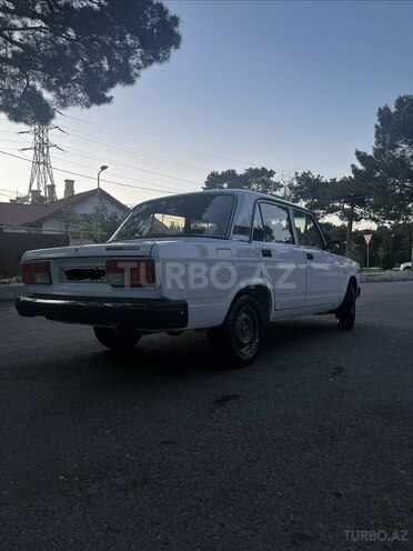 LADA (VAZ) 2107-4