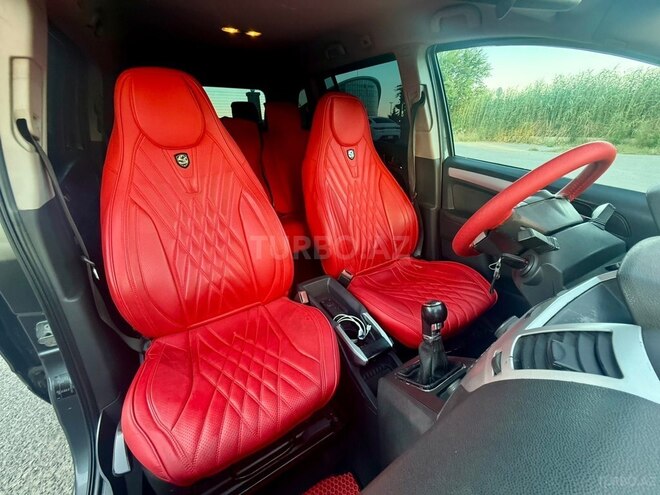 Opel Zafira-18
