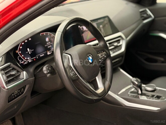 BMW 330-10