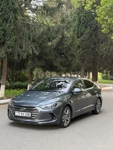 Hyundai Avante-2