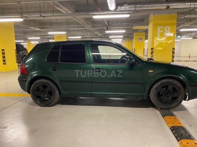 Volkswagen Golf-3