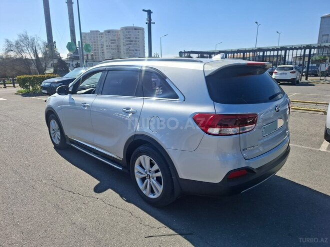 Kia Sorento-5