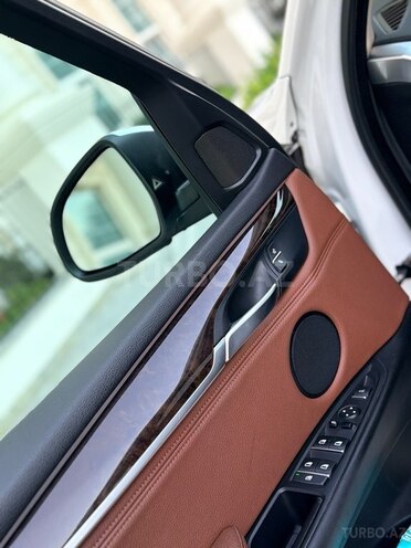BMW X5-15