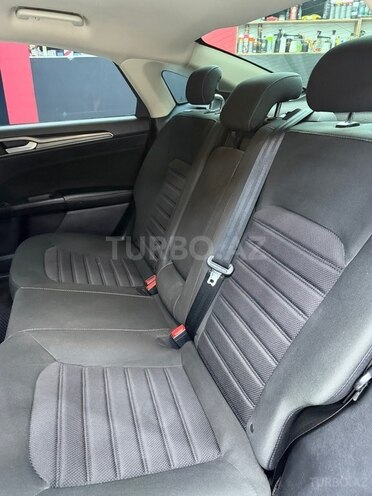 Ford Fusion (North America)-10