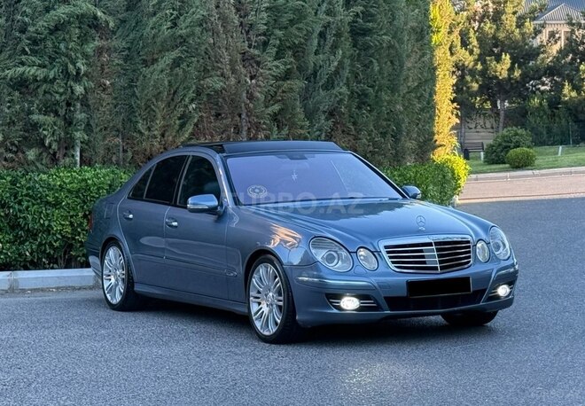 Mercedes E 220-3
