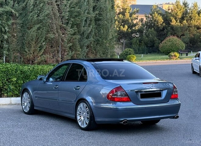 Mercedes E 220-8