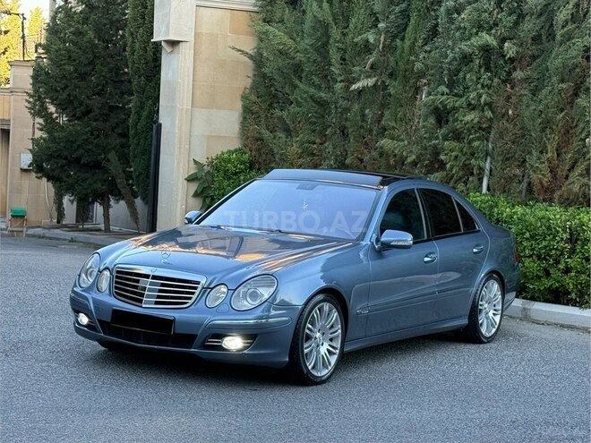 Mercedes E 220-4