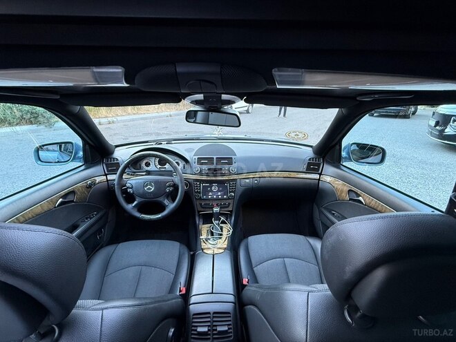 Mercedes E 220-9