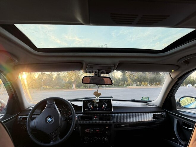 BMW 320-8