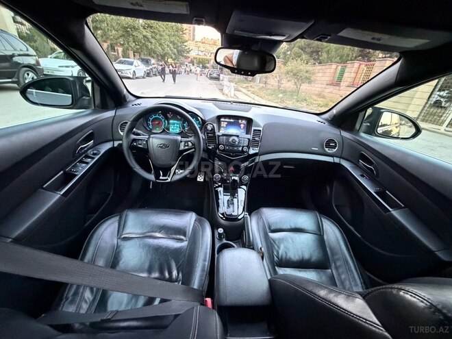Chevrolet Cruze-5