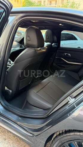 BMW 330-11