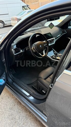 BMW 330-9