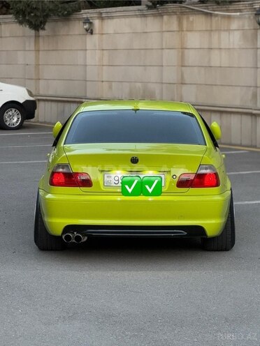 BMW 320-3
