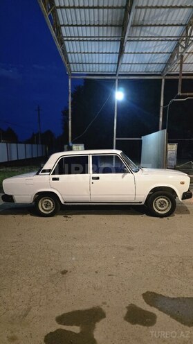 LADA (VAZ) 2107-4