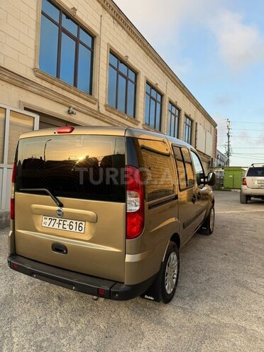 Fiat Doblo-5