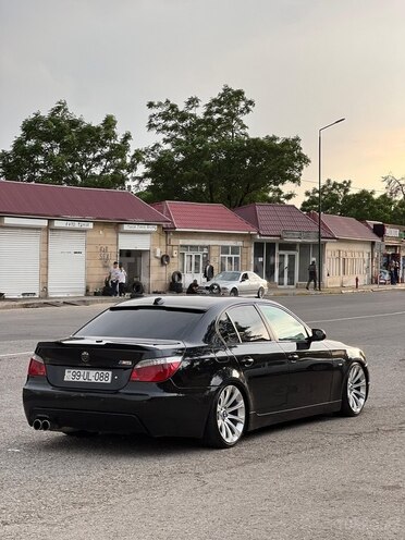 BMW 530-7