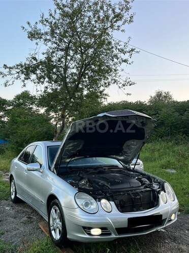 Mercedes E 220-4