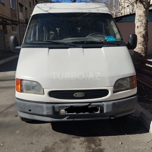 Ford Transit-1