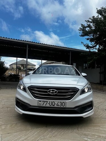 Hyundai Sonata-5