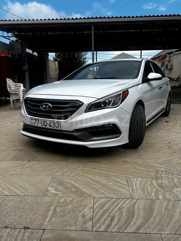 Hyundai Sonata-1