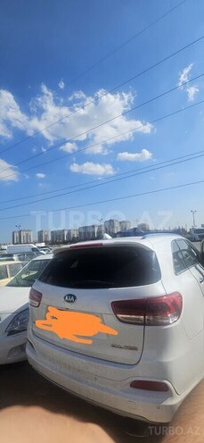 Kia Sorento-2