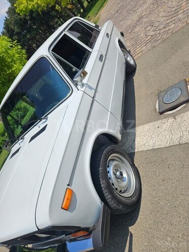 LADA (VAZ) 2106-4