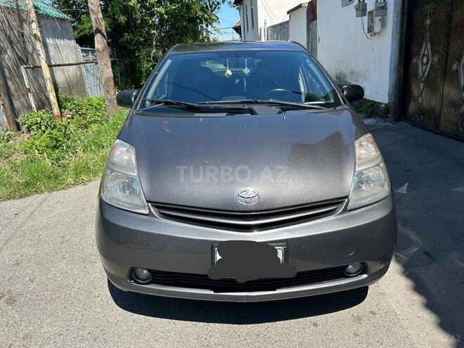 Toyota Prius-1