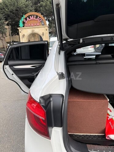 BMW X6-5