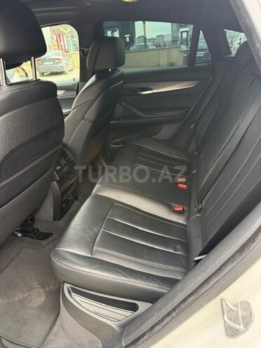 BMW X6-9