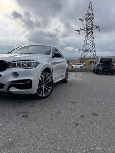 BMW X6-17