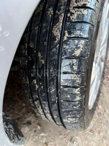 Mitsubishi Attrage-8