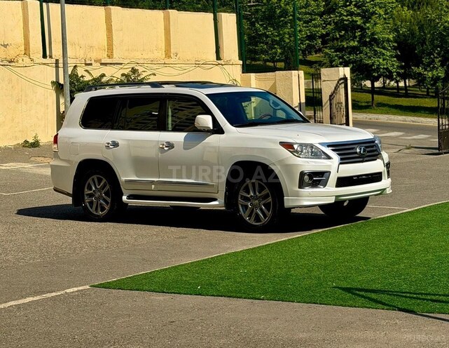Lexus LX 570-2