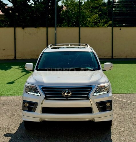 Lexus LX 570-17