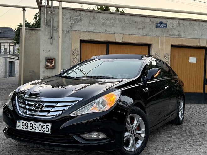 Hyundai Sonata-1