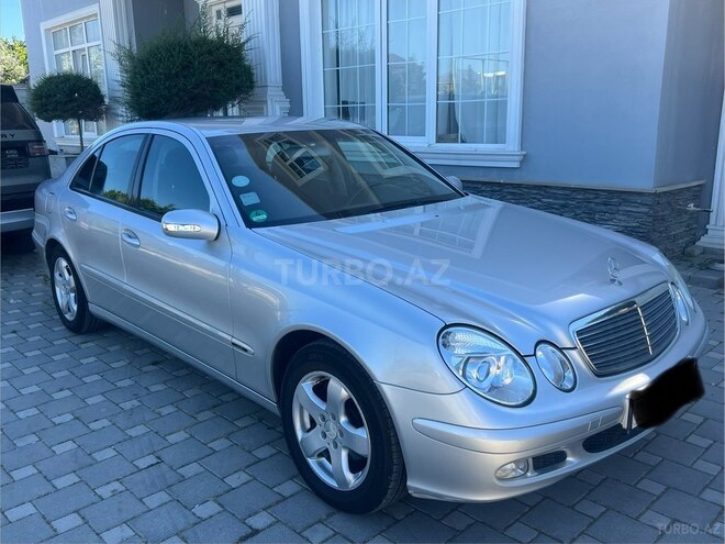 Mercedes E 220-5
