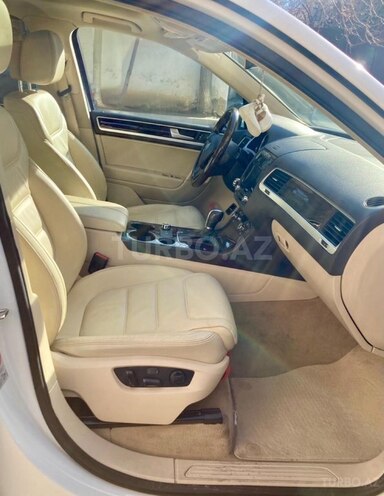 Volkswagen Touareg-7