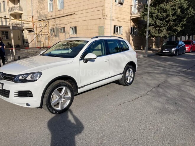 Volkswagen Touareg-4