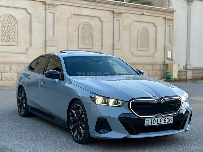 BMW i5-3